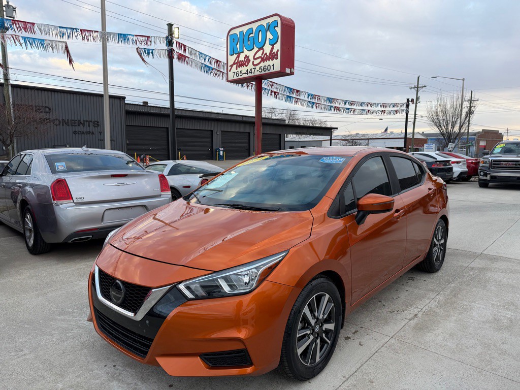 2021 Nissan Versa Image 3
