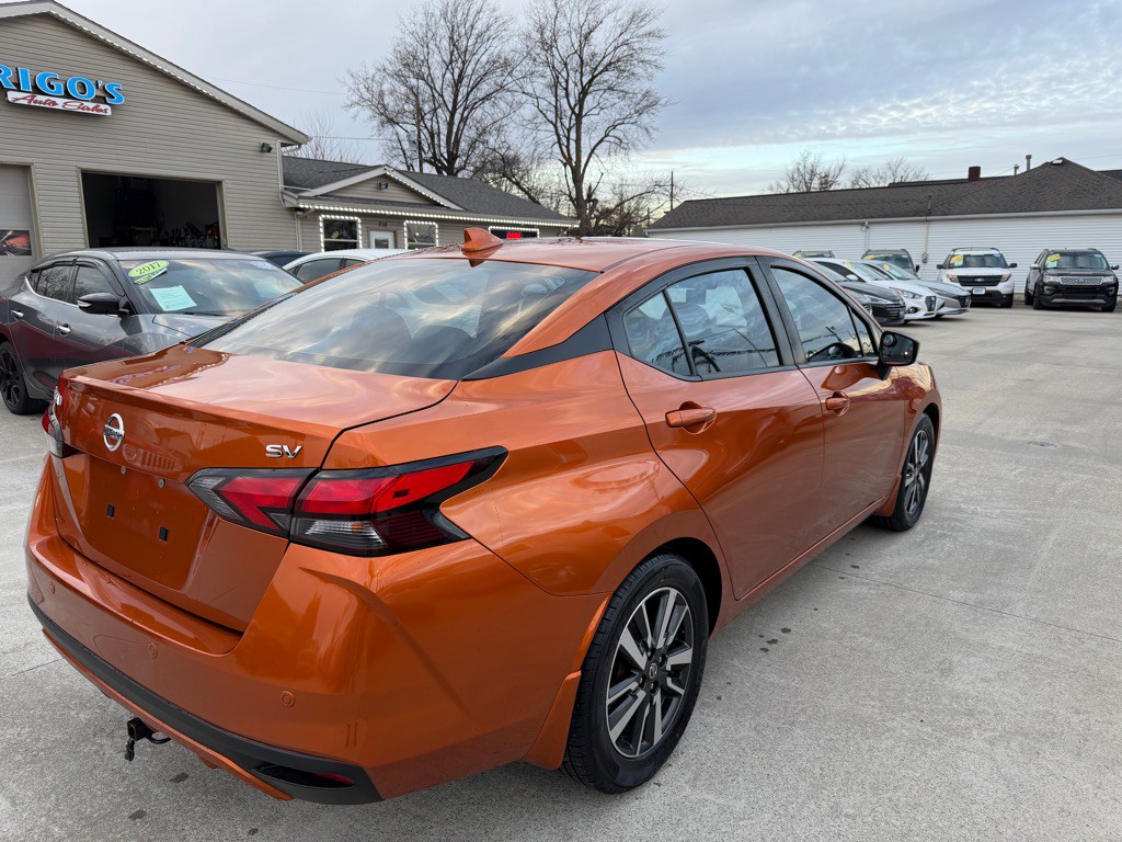 2021 Nissan Versa Image 5