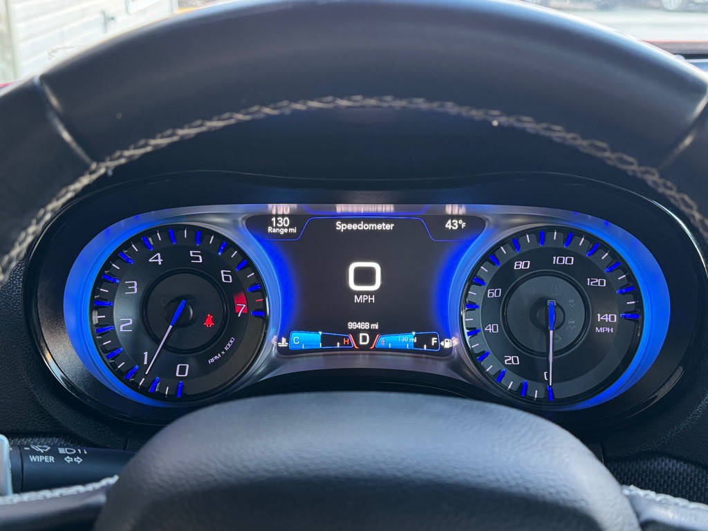 2015 Chrysler 300 Image 10