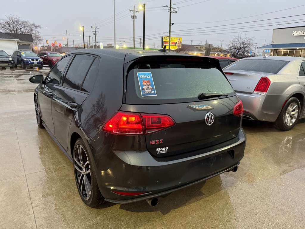 2017 Volkswagen GTI Image 7