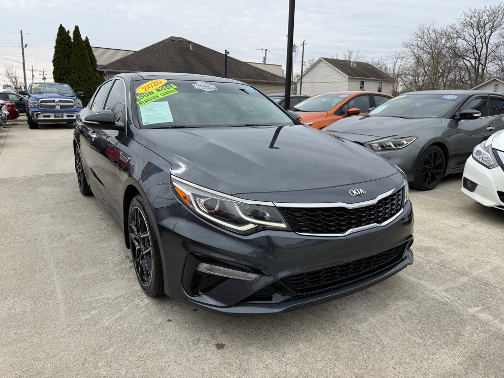 2020 Kia Optima Image 1