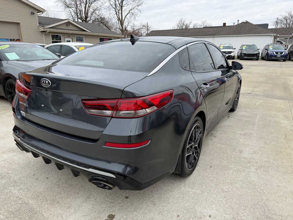 2020 Kia Optima Image 5
