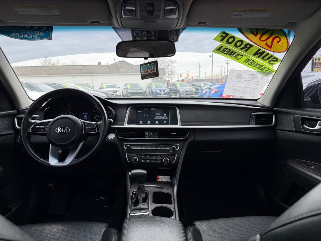 2020 Kia Optima Image 7