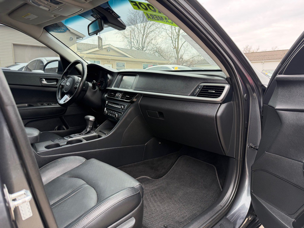 2020 Kia Optima Image 8