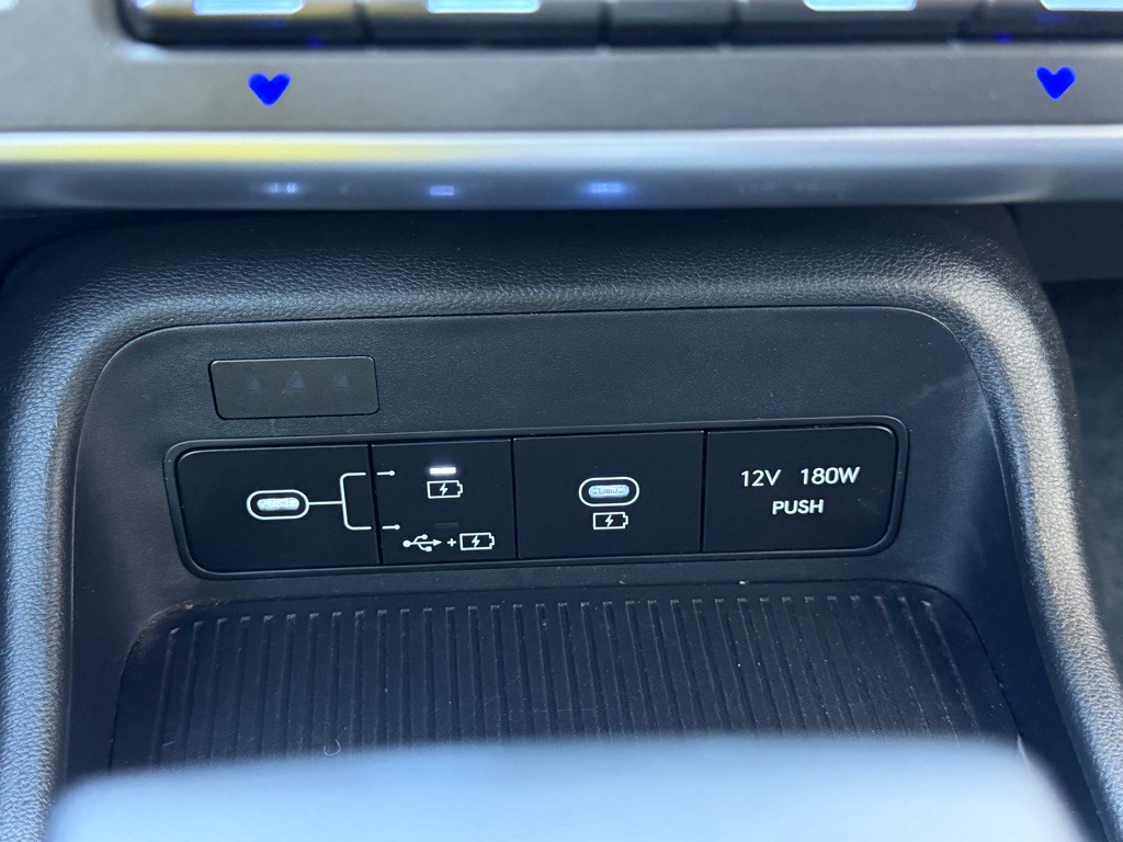 2025 Hyundai Kona Image 13