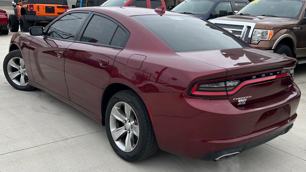 2017 Dodge Charger Image 4