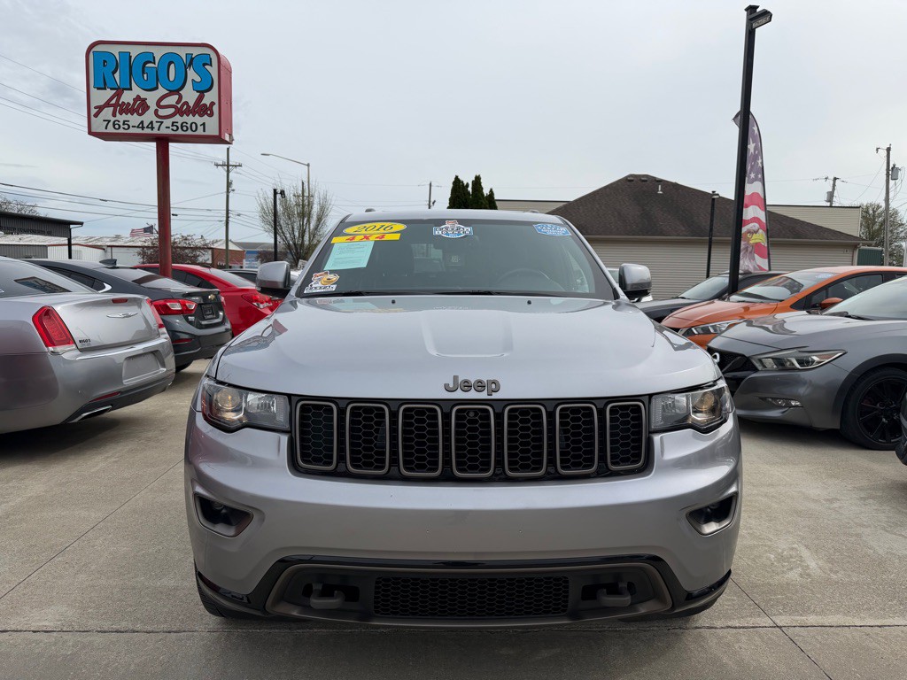 2016 Jeep Grand Cherokee Image 2