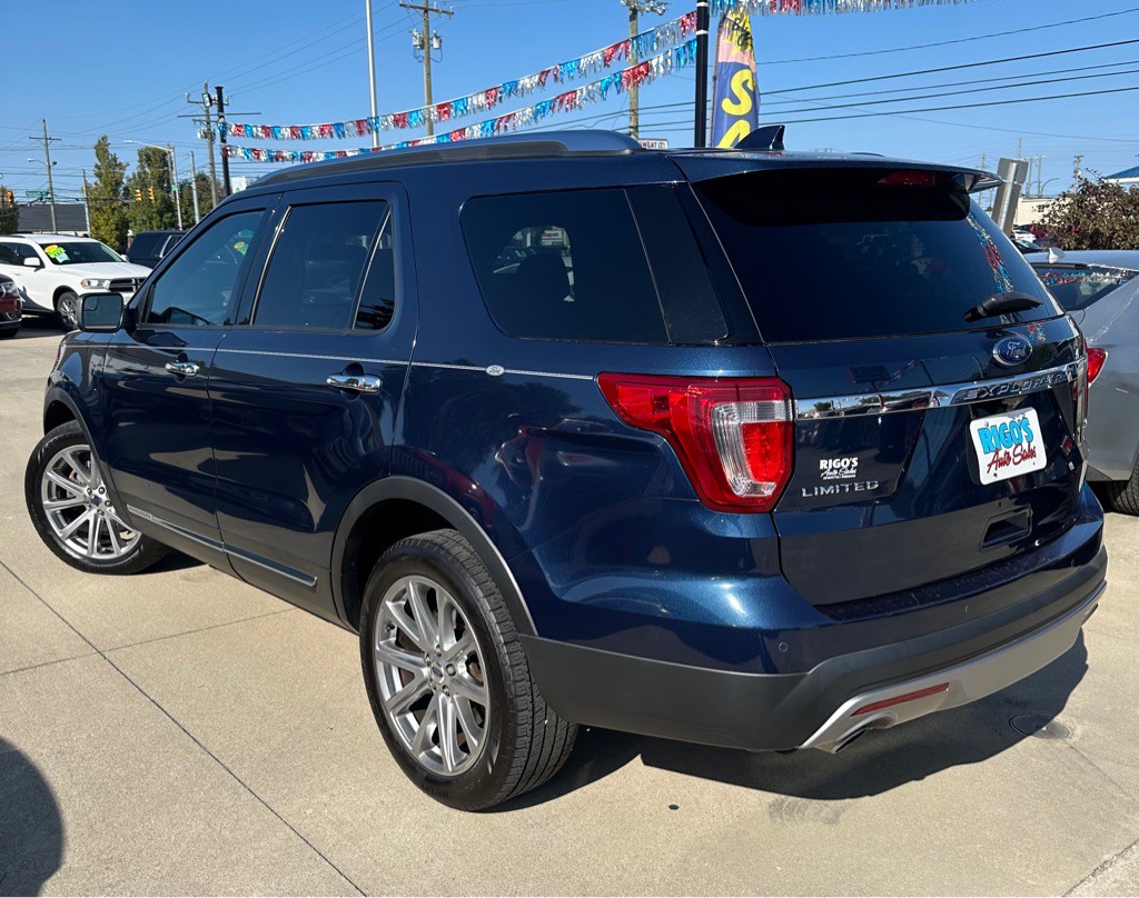 2017 Ford Explorer Image 3