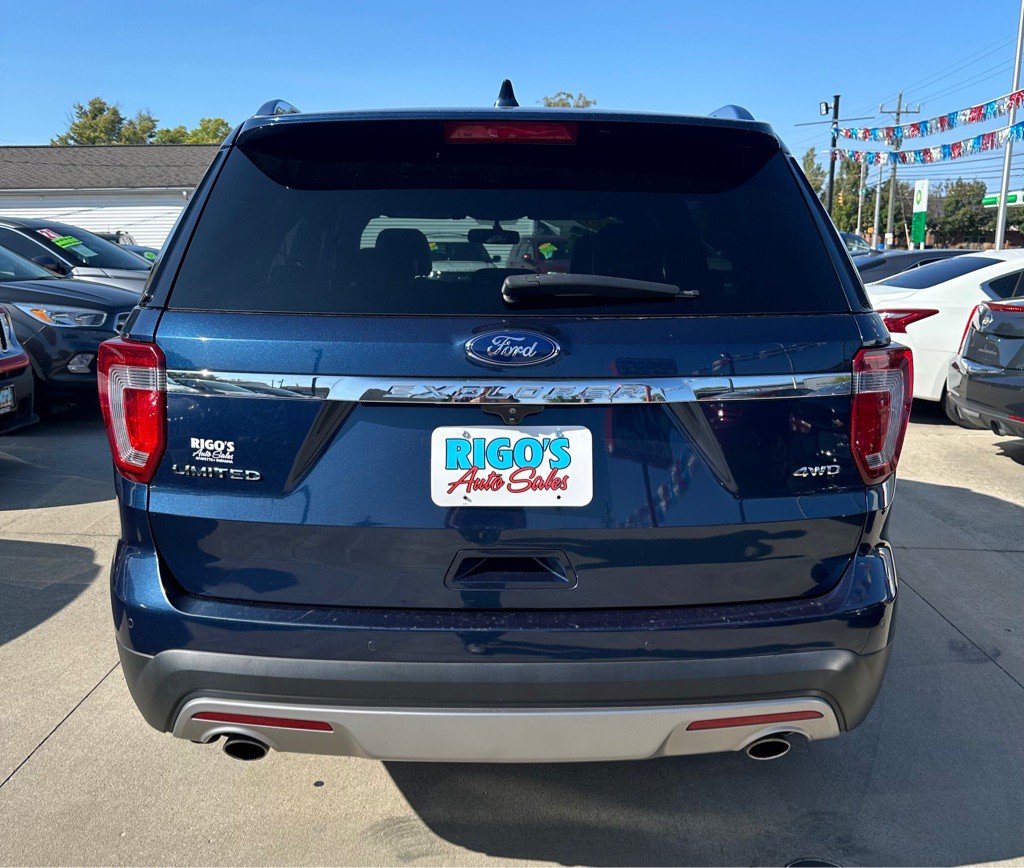 2017 Ford Explorer Image 4