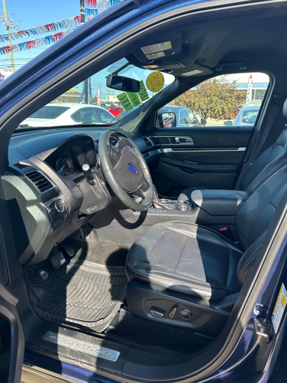 2017 Ford Explorer Image 6