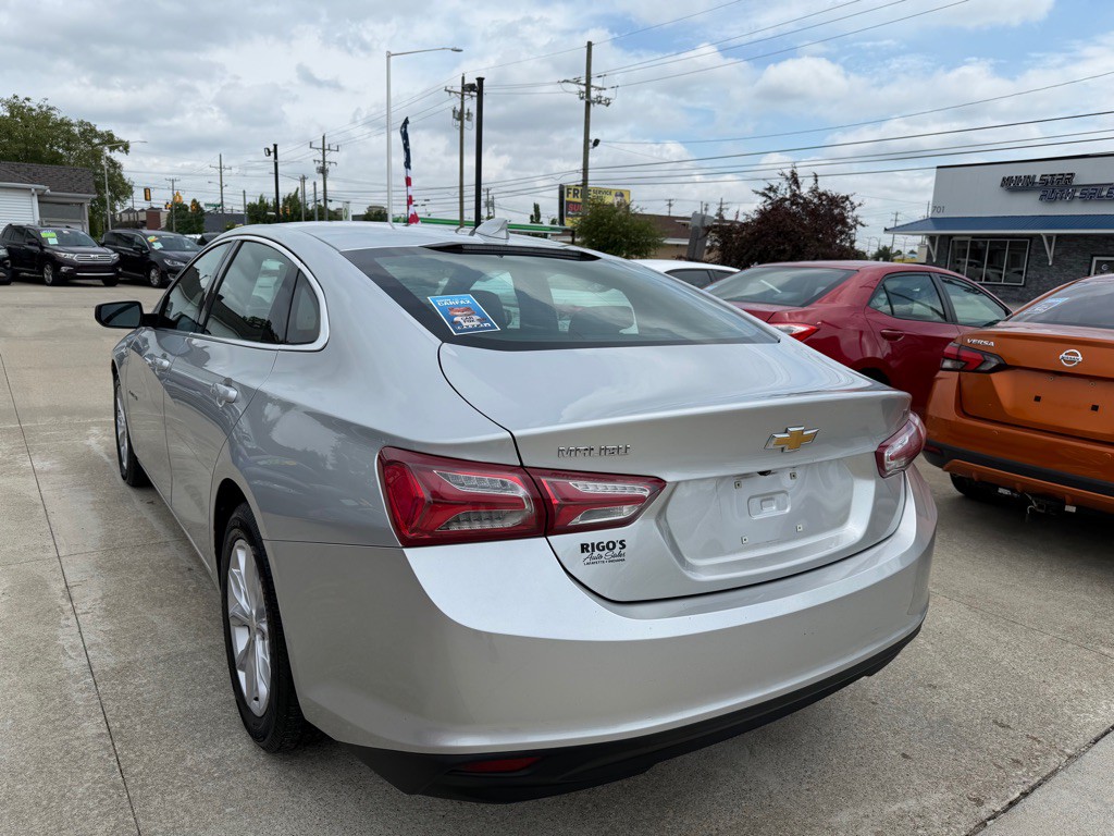 2019 Chevrolet Malibu Image 4