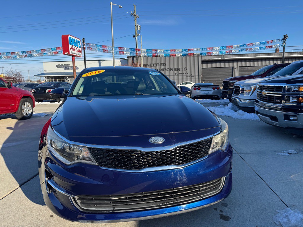 2018 Kia Optima Image 2