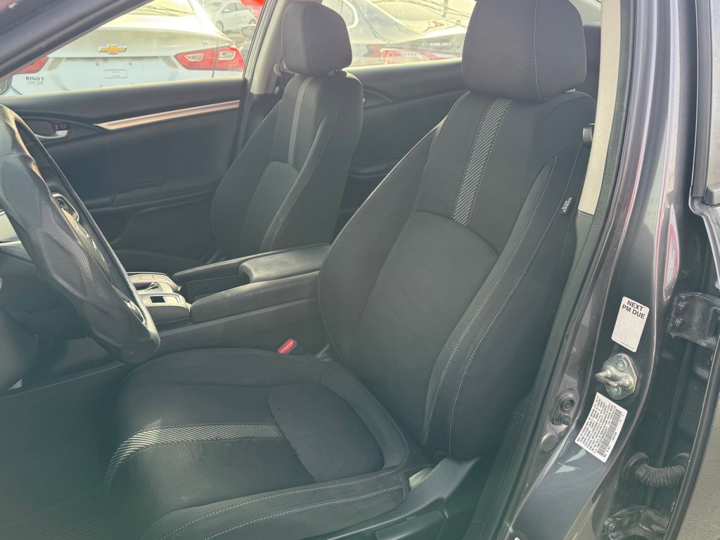 2017 Honda Civic Image 4