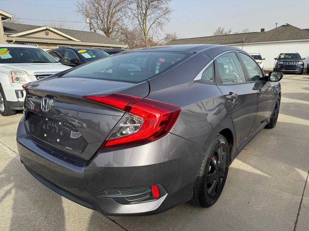 2017 Honda Civic Image 7