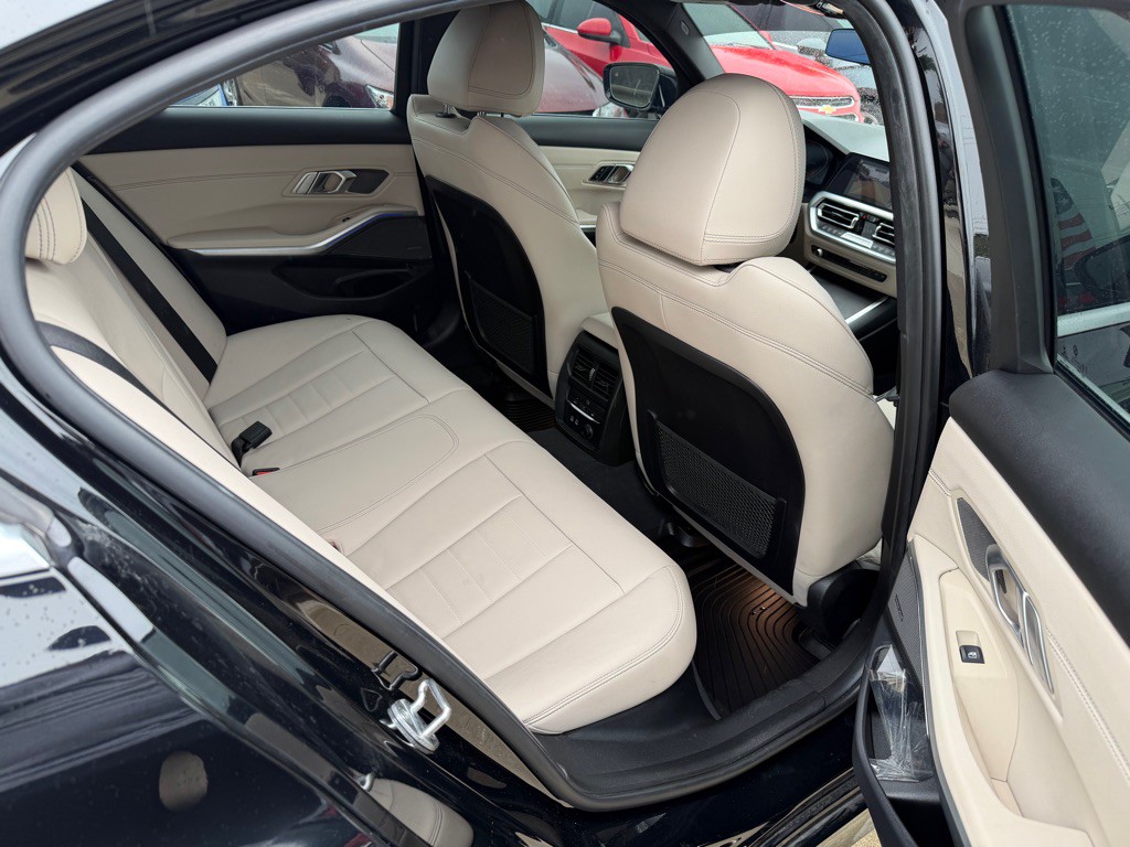 2020 BMW 3 Series Image 10