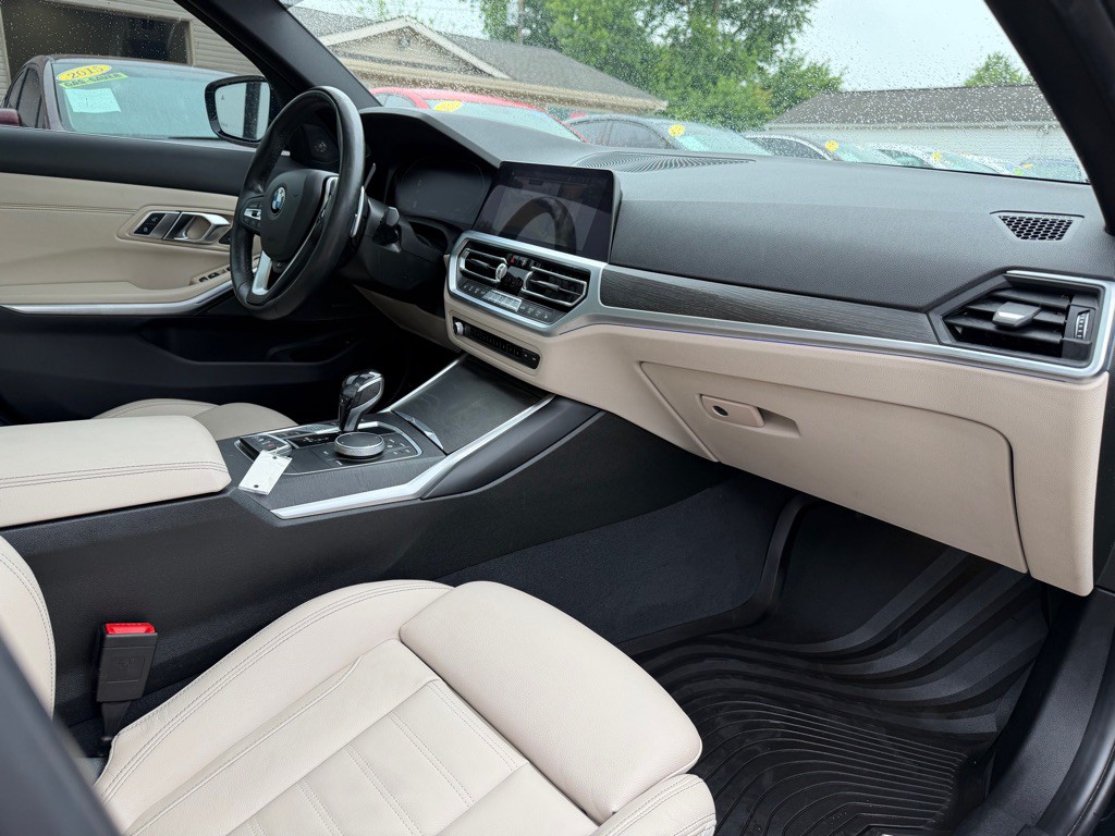 2020 BMW 3 Series Image 15