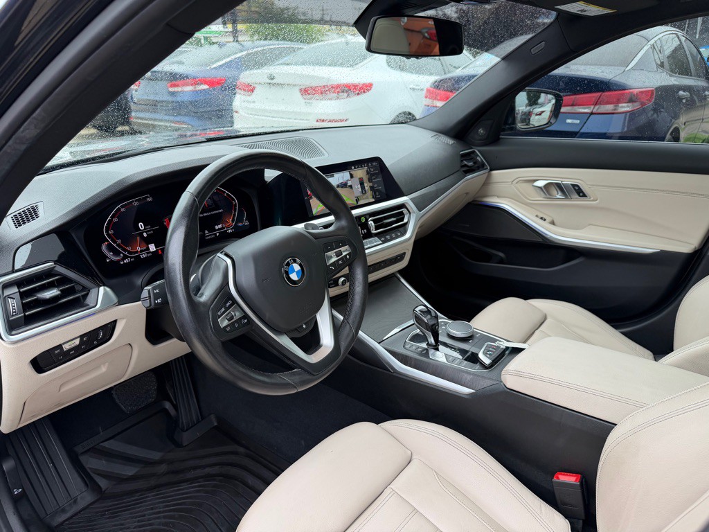 2020 BMW 3 Series Image 17