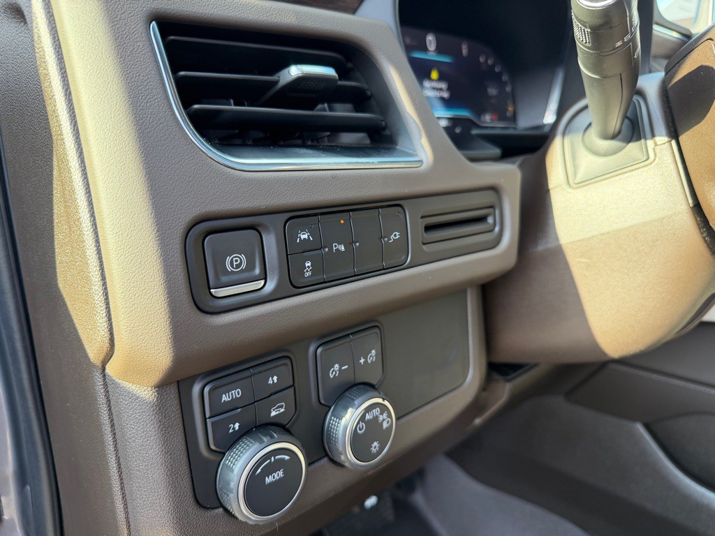 2022 Chevrolet Tahoe Image 16