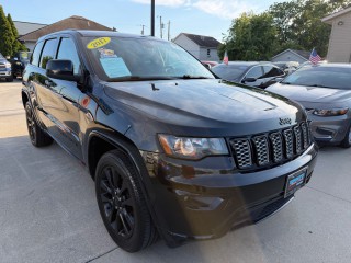 Image for 2017 Jeep Grand Cherokee Laredo ID: 7648612