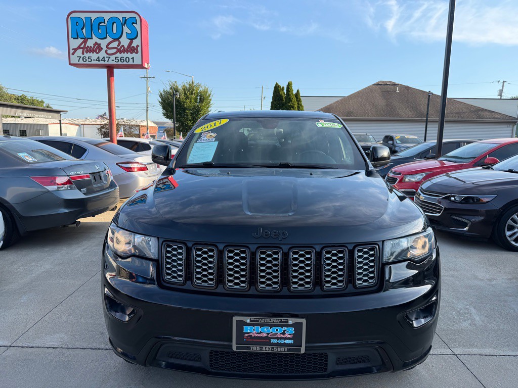 2017 Jeep Grand Cherokee Image 2