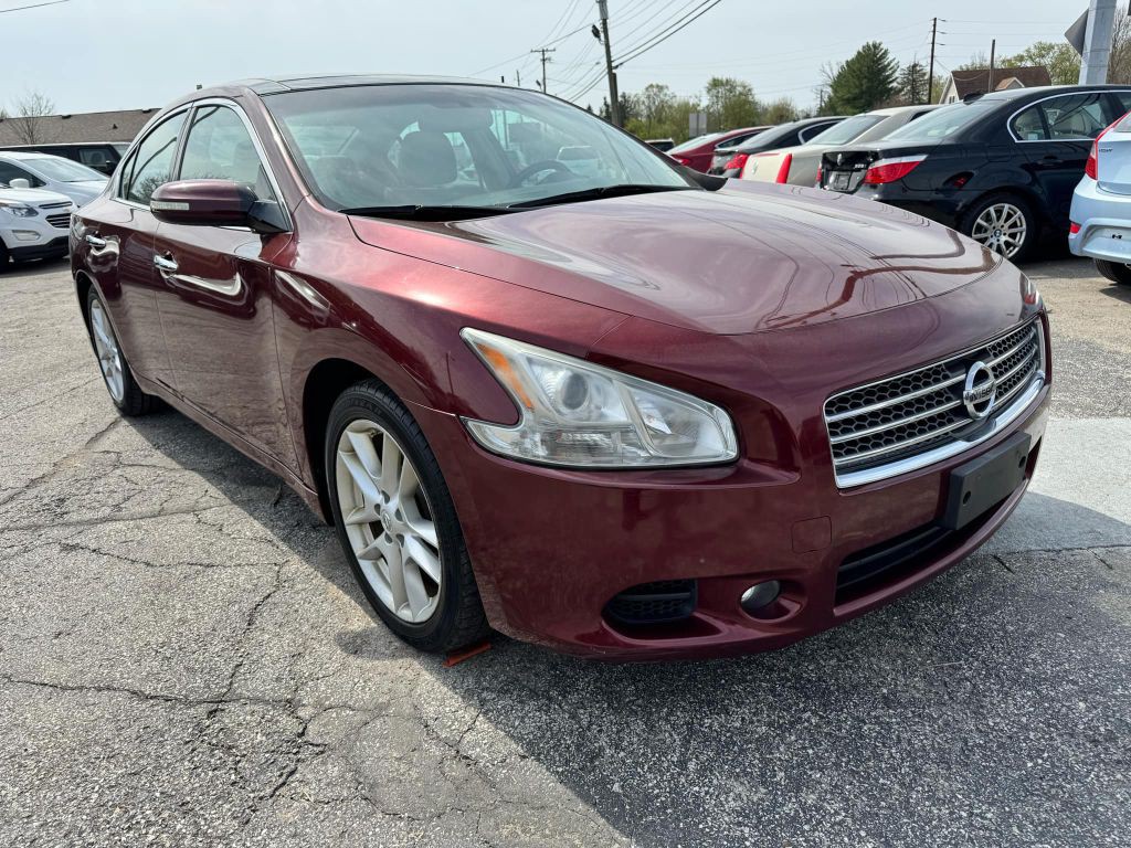2011 Nissan Maxima Image 3