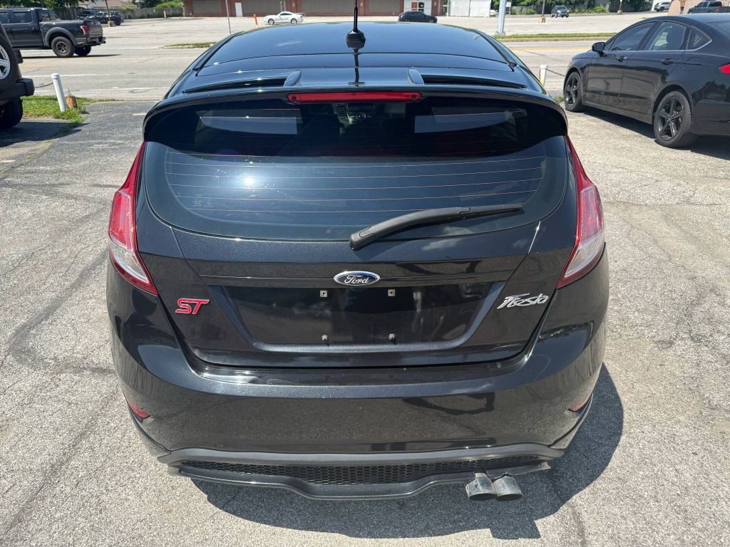 2015 Ford Fiesta Image 7