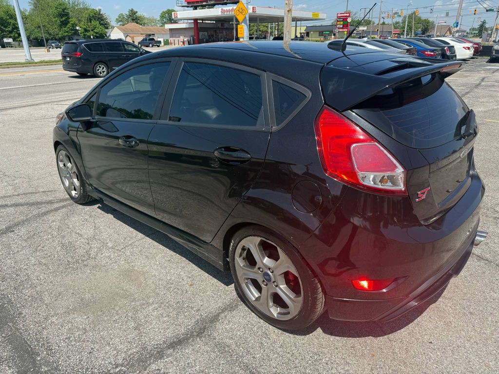 2015 Ford Fiesta Image 8
