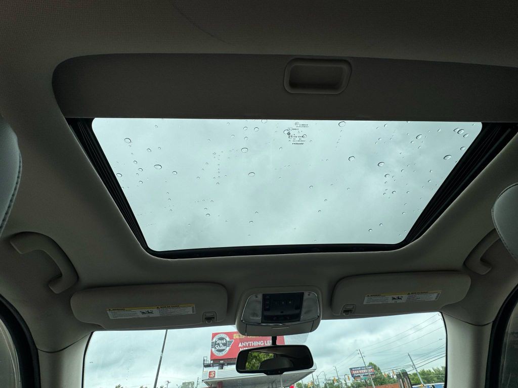 2013 Jeep Grand Cherokee Image 15