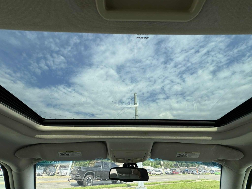 2009 Chrysler 300 Image 14