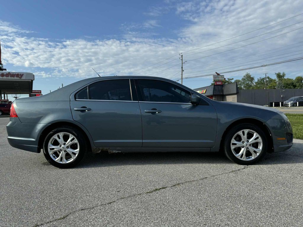 2012 Ford Fusion Image 5