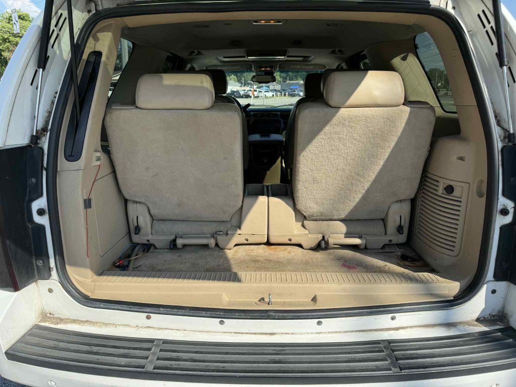 2007 Chevrolet Tahoe Image 12