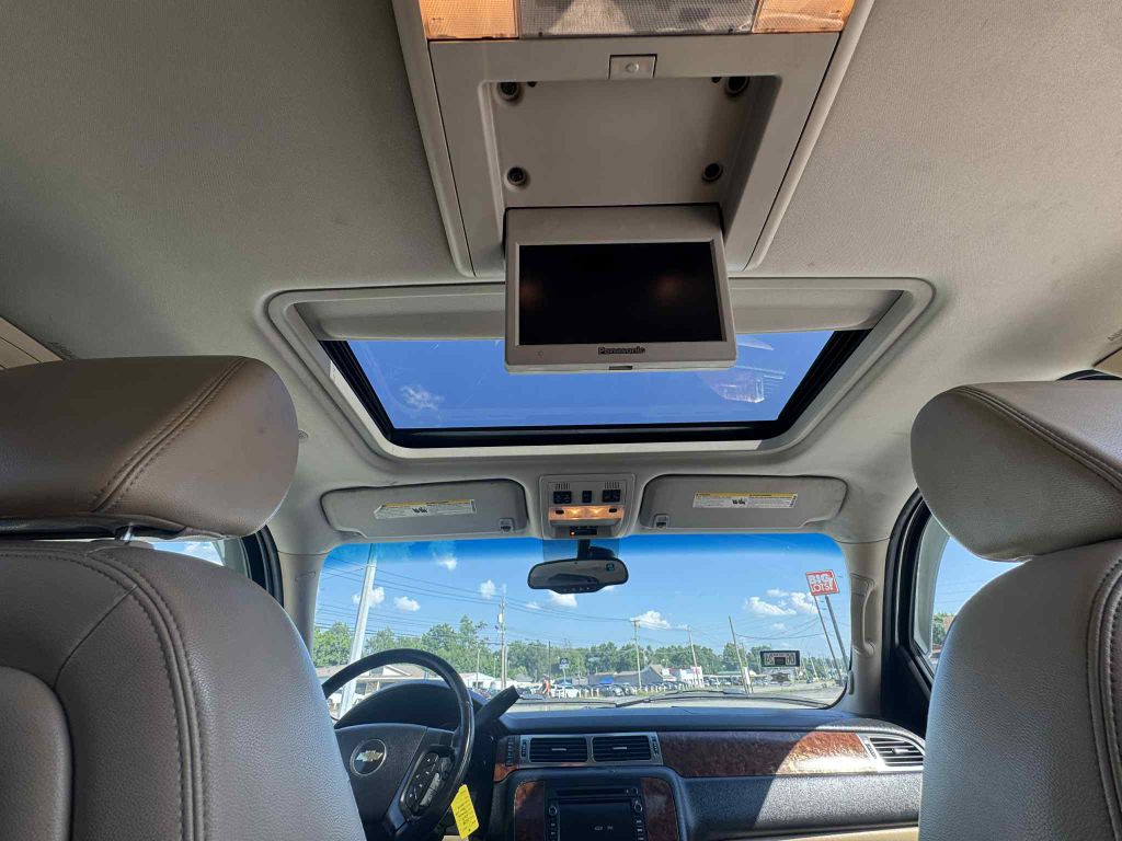 2007 Chevrolet Tahoe Image 16