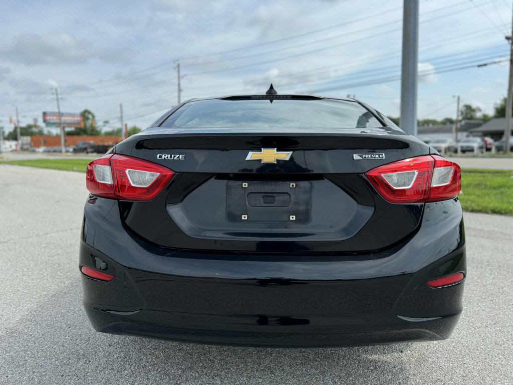 2016 Chevrolet Cruze Image 7