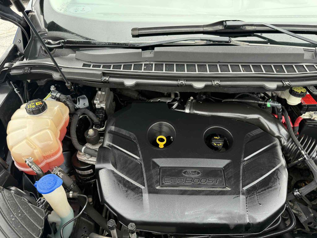 2016 Ford Edge Image 18