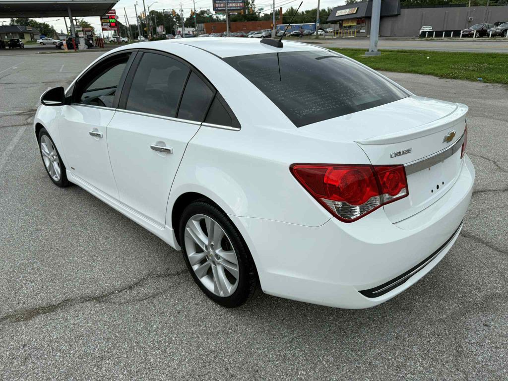 2015 Chevrolet Cruze Image 6