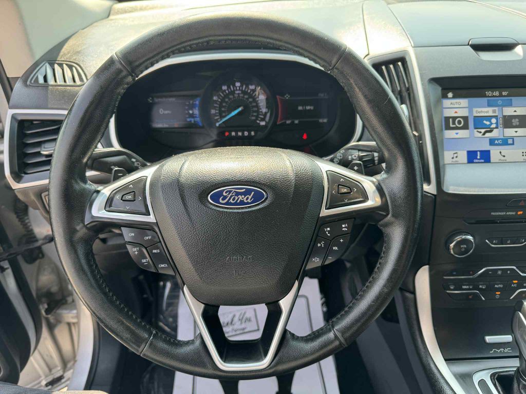 2016 Ford Edge Image 15