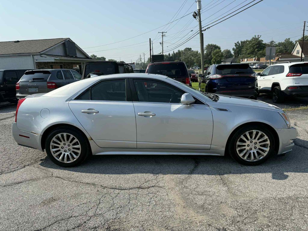 2010 Cadillac CTS Image 3