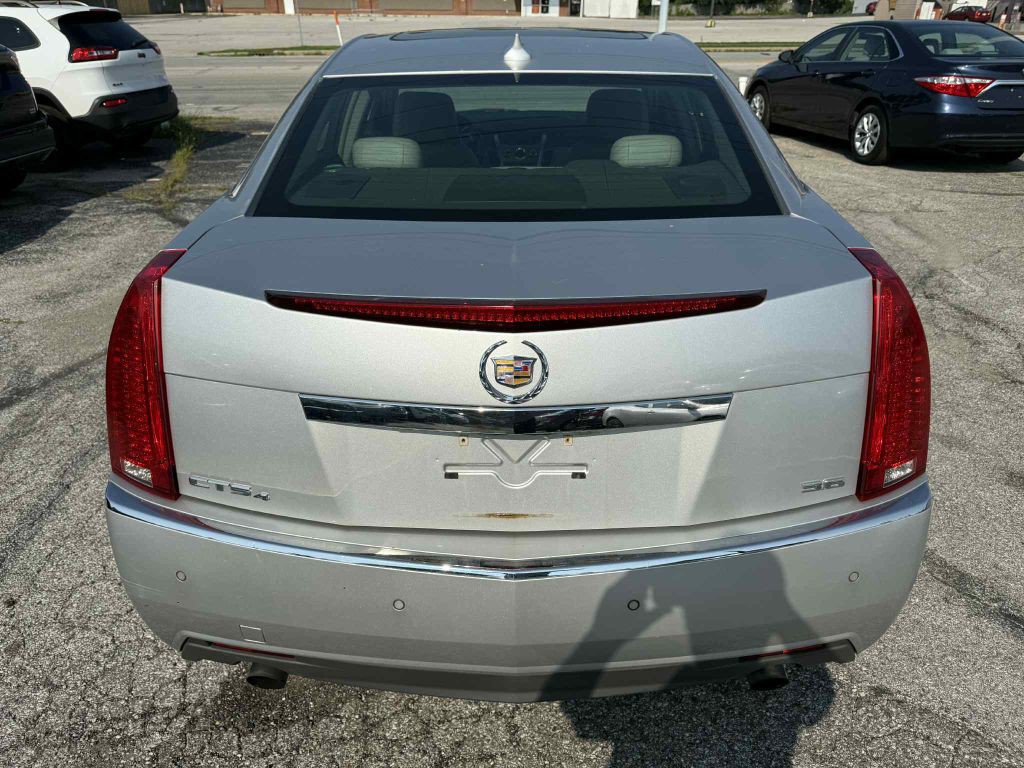 2010 Cadillac CTS Image 5