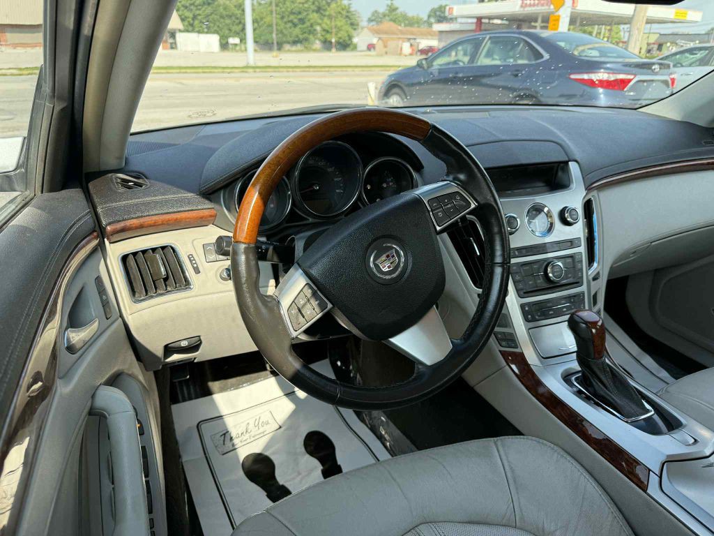 2010 Cadillac CTS Image 15