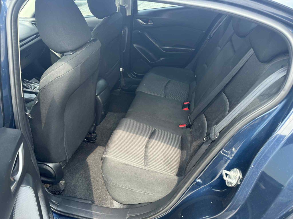 2014 Mazda Mazda3 Image 10