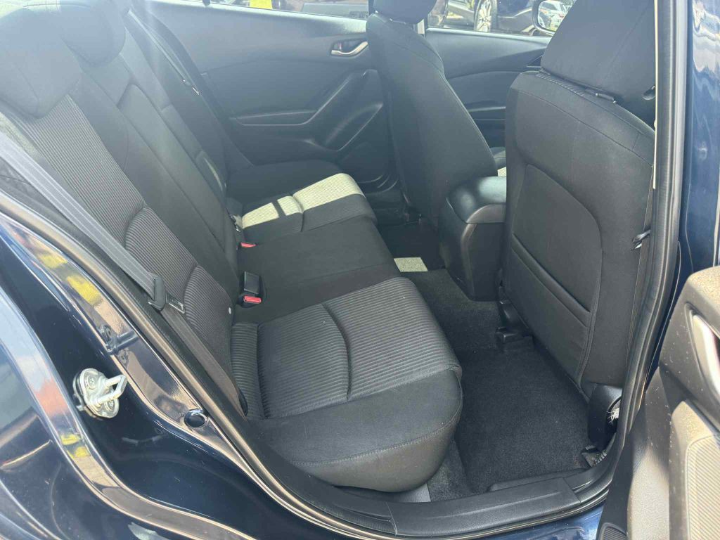 2014 Mazda Mazda3 Image 12
