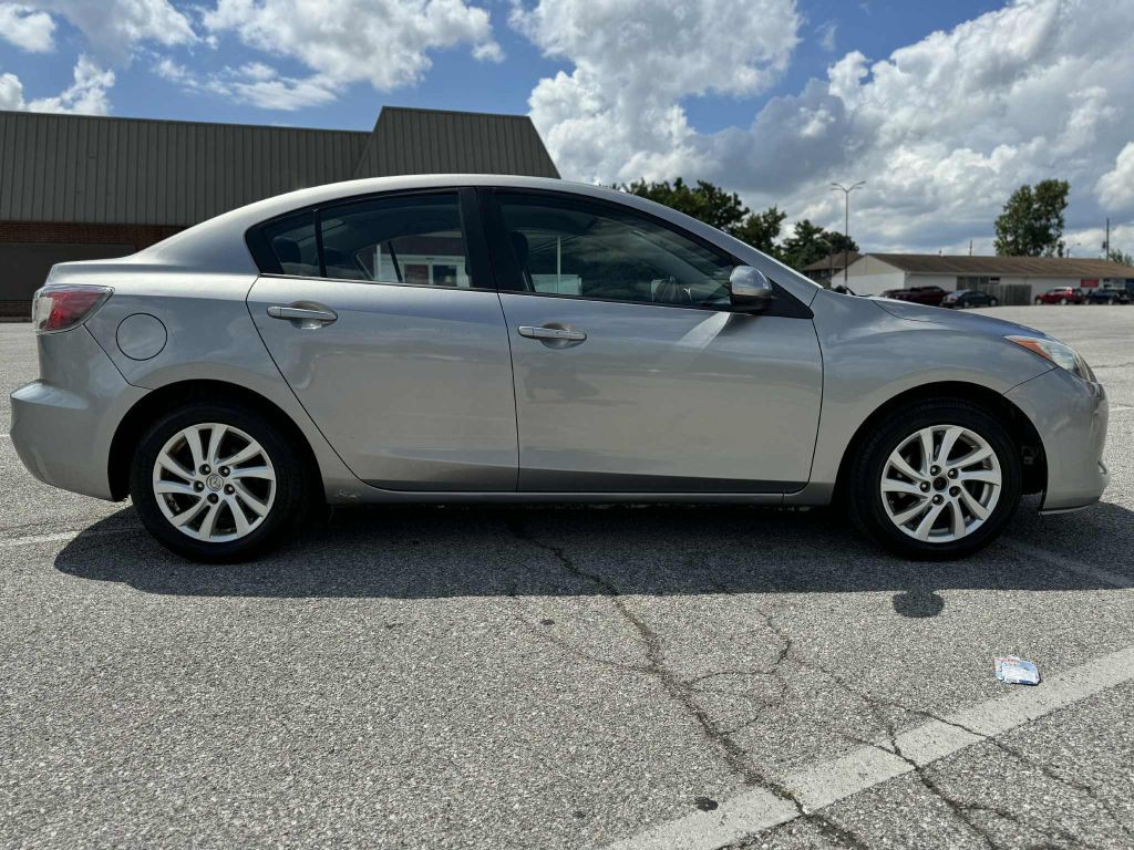 2012 Mazda Mazda3 Image 5