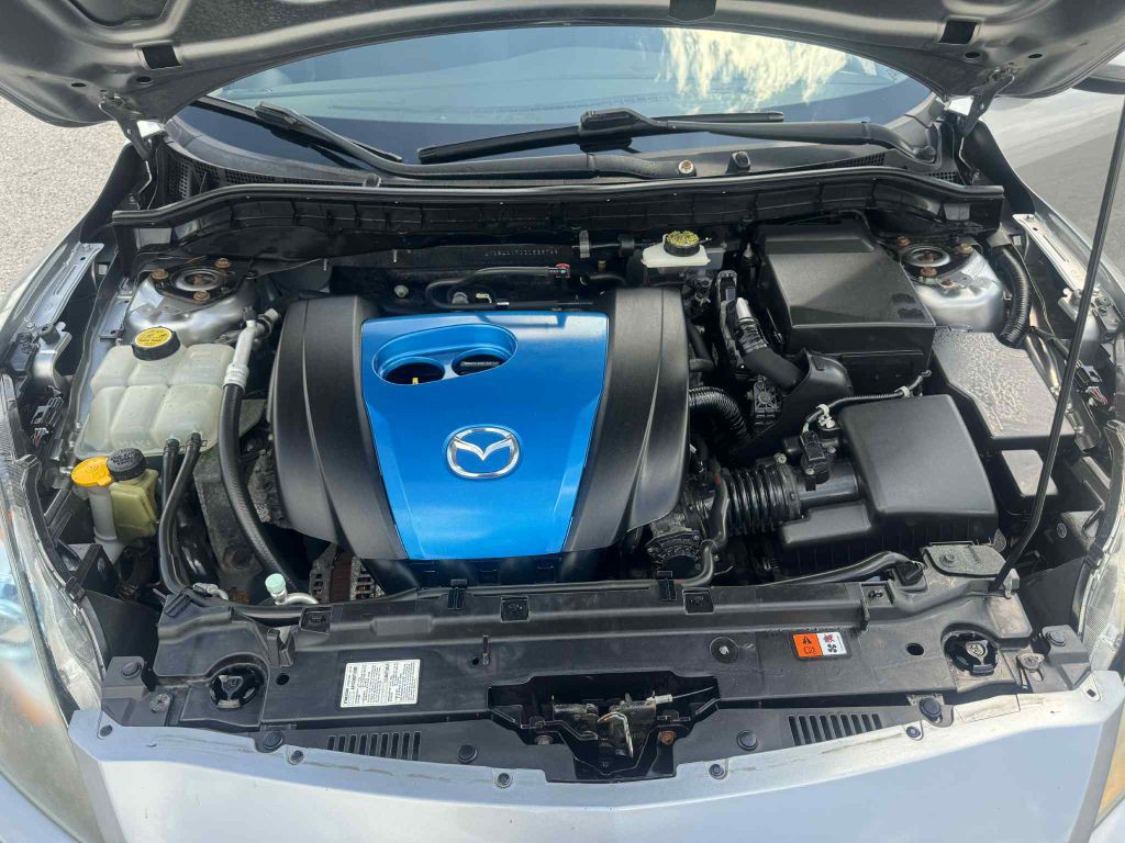 2012 Mazda Mazda3 Image 17