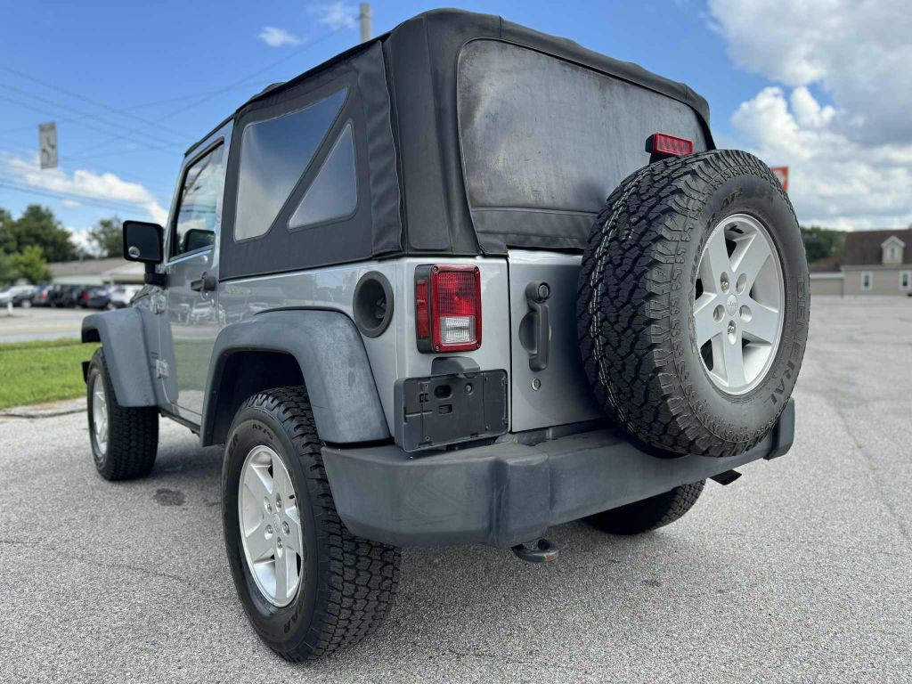 2013 Jeep Wrangler Image 8
