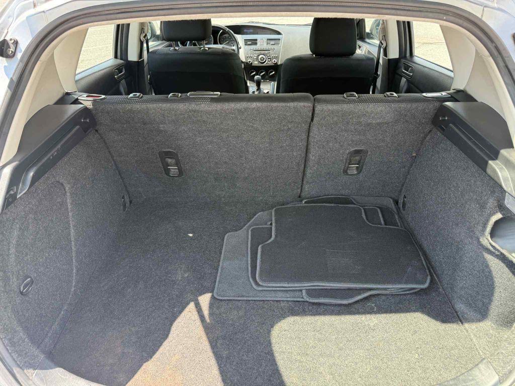 2012 Mazda Mazda3 Image 12