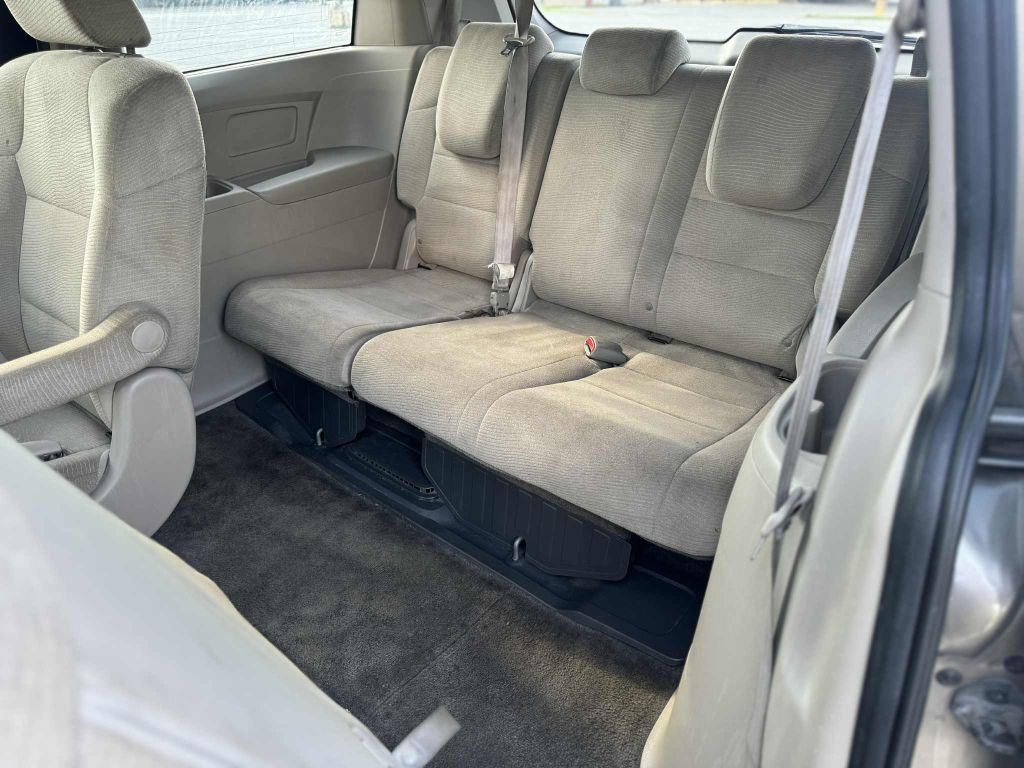 2013 Honda Odyssey Image 11