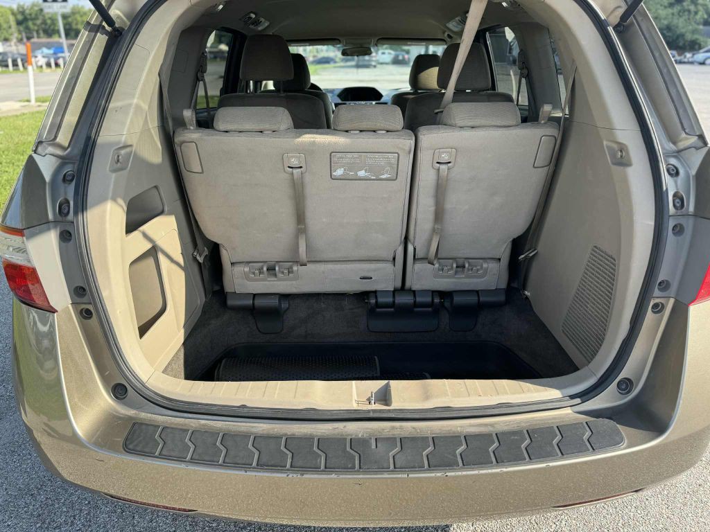 2013 Honda Odyssey Image 12