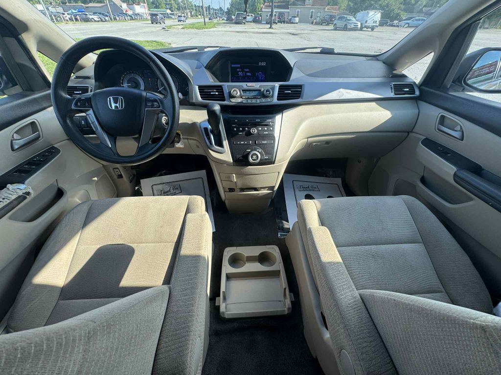 2013 Honda Odyssey Image 15