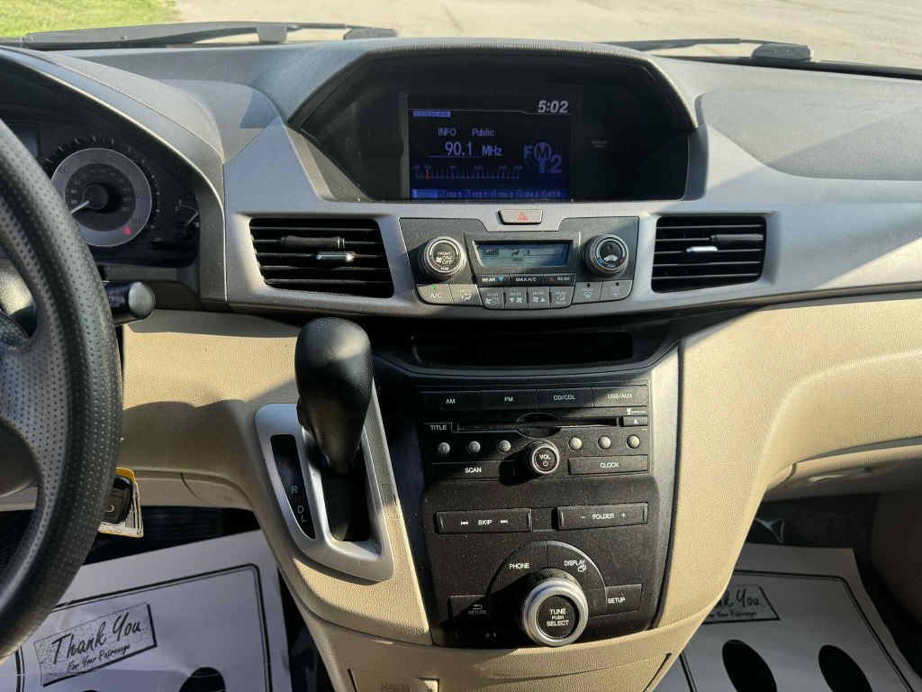 2013 Honda Odyssey Image 17
