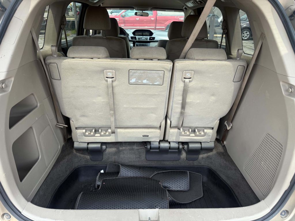 2013 Honda Odyssey Image 13